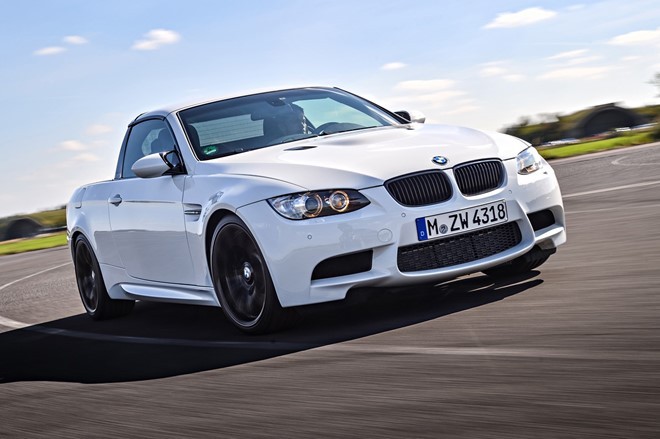 M3 Pickup thế hệ thứ 2 từng bị cho là trò đùa ngày Cá tháng tư. M3 Pickup thế hệ thứ 2 từng bị cho là trò đùa ngày Cá tháng tư.