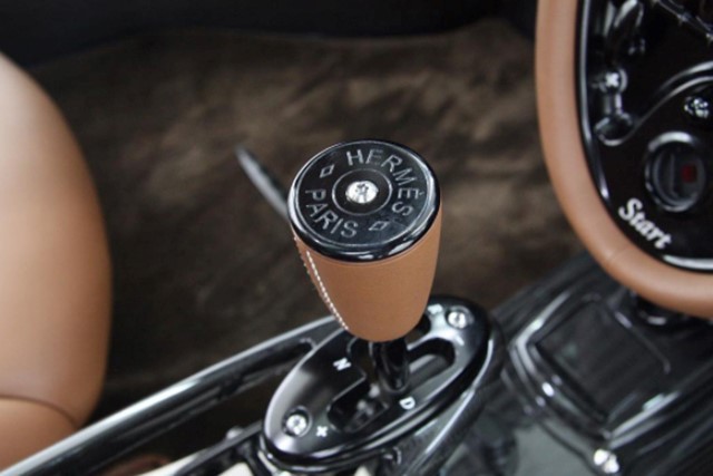 Nội thất mang nhiều dấu ấn của hãng thời trang cao cấp. Ảnh:Instagram. Nội thất mang nhiều dấu ấn của hãng thời trang cao cấp. Ảnh:Instagram.