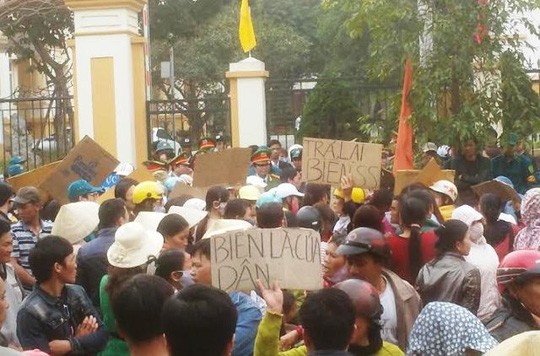 Bí thư Thanh Hóa sẽ đối thoại với dân Sầm Sơn ảnh 1 Bí thư Thanh Hóa sẽ đối thoại với dân Sầm Sơn ảnh 1
