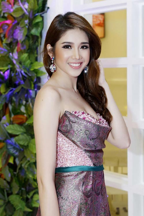 Bí thư Tỉnh đoàn Nguyễn Minh Triết làm đám hỏi với Á hậu Đồng Thanh Vy ảnh 3 Bí thư Tỉnh đoàn Nguyễn Minh Triết làm đám hỏi với Á hậu Đồng Thanh Vy ảnh 3