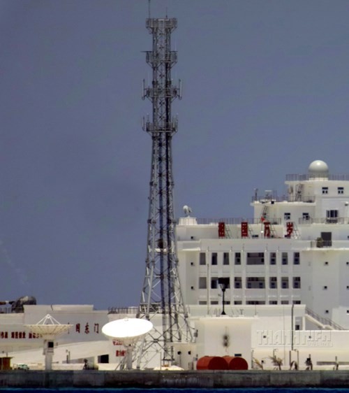 Cận cảnh tòa nhà 9 tầng Trung Quốc xây dựng trái phép trên bãi đá Huy Gơ ảnh 3 Cận cảnh tòa nhà 9 tầng Trung Quốc xây dựng trái phép trên bãi đá Huy Gơ ảnh 3