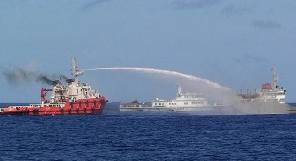 Tin tức 24h: Biển Đông, Trung Quốc “ôm bom nổ chậm”; Thủ tướng cảnh báo không “hình sự” doanh nghiệp; Việt - Ấn “song kiếm hợp bích; Syria, chiến sự quyết liệt ảnh 3