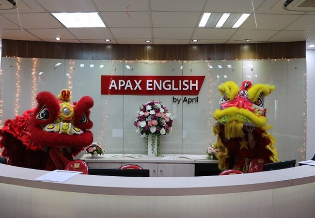 Chưa cần đấu giá cổ phiếu, Apax Holdings đã thâu tóm xong Apax English. (Ảnh: Internet)