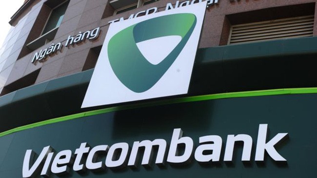 “Chạy” Thông tư 36, Vietcombank “thắng” trăm tỷ đồng. (Ảnh: Vietcombank)