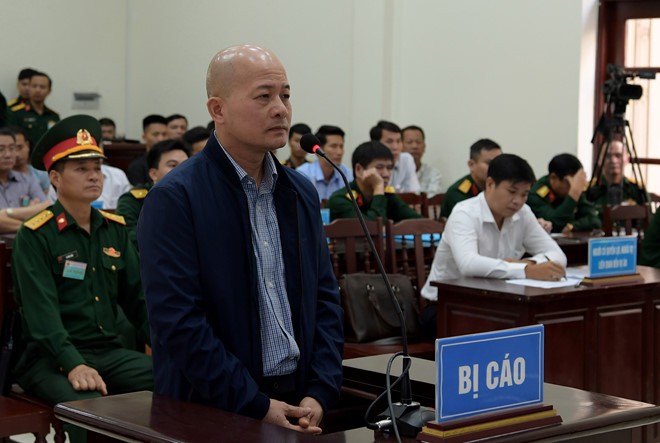 Cuu GD Cong ty Thai Son: Bi cao la bu nhin, Ut 'troc' moi thuc quyen hinh anh 1