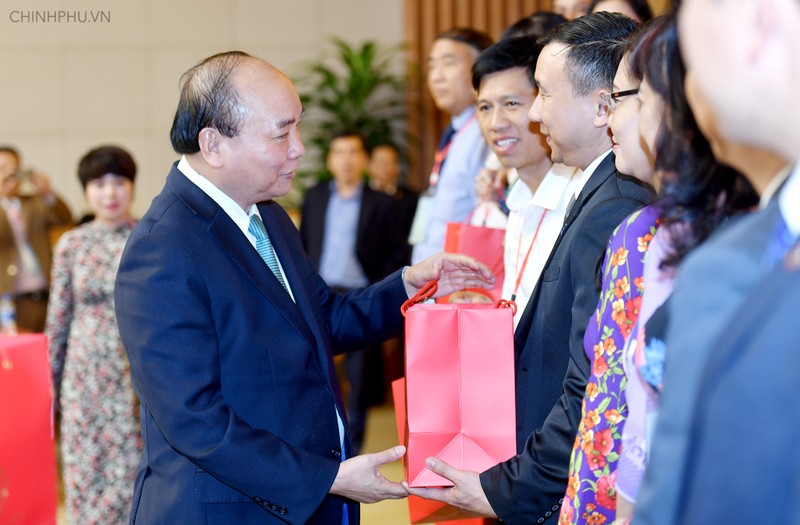 Thủ tướng: Người thầy phải 'gieo mầm' những phẩm chất tốt đẹp ảnh 2 Thủ tướng: Người thầy phải 'gieo mầm' những phẩm chất tốt đẹp ảnh 2