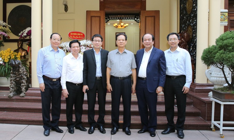 Lãnh đạo VPCP thăm, chúc tết nguyên Thủ tướng Nguyễn Tấn Dũng