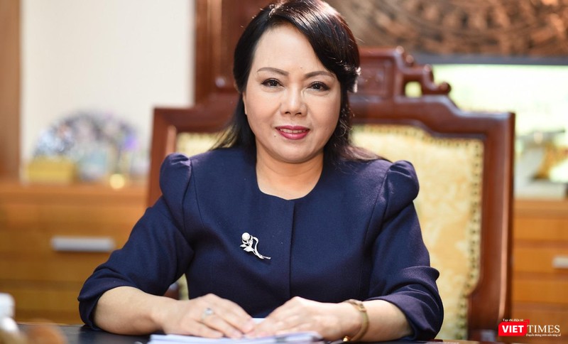 Bộ trưởng Bộ Y tế tặng học bổng cho 5 tân sinh viên nghèo học giỏi ảnh 10 Bộ trưởng Nguyễn Thị Kim Tiến – một góc nhìn