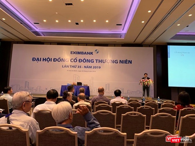 Quang cảnh ĐHĐCĐ Eximbank sáng 26/4/2019. Quang cảnh ĐHĐCĐ Eximbank sáng 26/4/2019.
