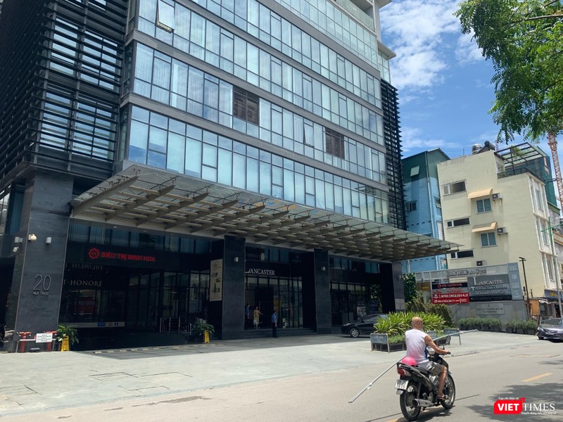 Là “ông lớn” địa ốc phương Nam, Tập đoàn Trung Thủy ít nhiều tạo dấu ấn tại Hà Nội với dự án Lancaster Hà Nội, số 20 Núi Trúc. Là “ông lớn” địa ốc phương Nam, Tập đoàn Trung Thủy ít nhiều tạo dấu ấn tại Hà Nội với dự án Lancaster Hà Nội, số 20 Núi Trúc.