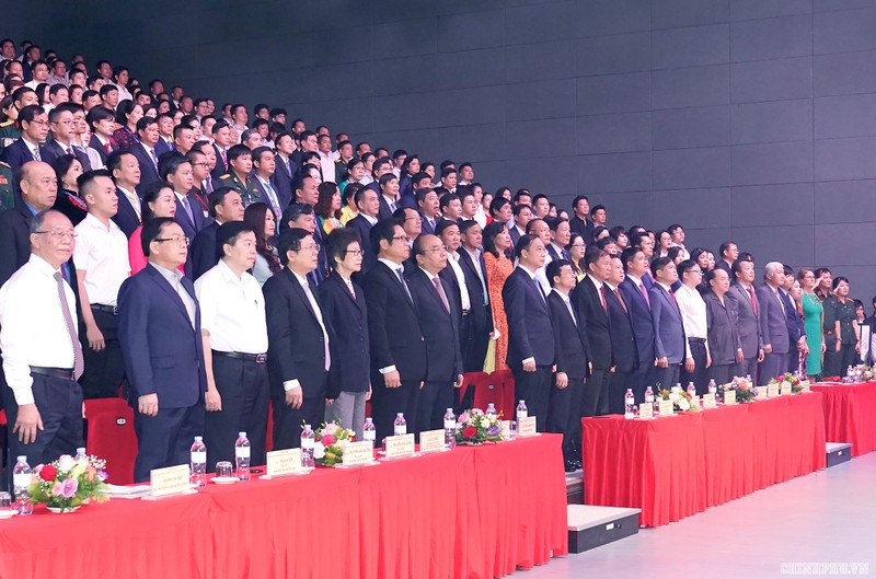 Lễ kỷ niệm 15 năm ngày Doanh nhân Việt Nam.