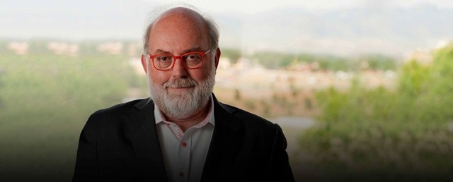 Thomas Frey cho rằng thế giới đang phải đối mặt với một trong những cuộc khủng hoảng tồi tệ trong số những cuộc khủng hoảng tồi tệ nhất. Ảnh: ABP Speaker. chúng ta đang phải đối mặt với một trong những cuộc khủng hoảng tồi tệ trong số những cuộc khủng hoảng tồi tệ nhất.
