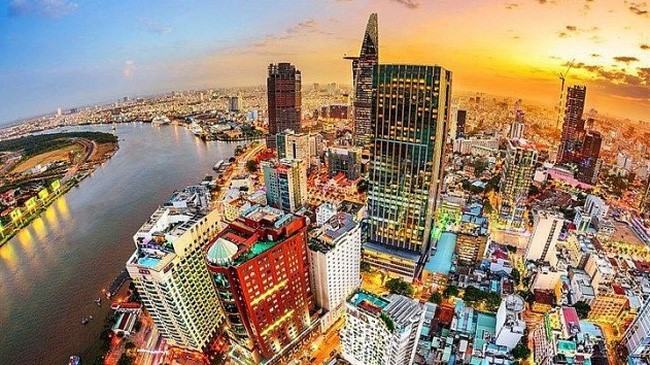 IMF: Vượt Singapore và Malaysia, Việt Nam trở thành nền kinh tế lớn thứ 4 Đông Nam Á ảnh 2 HSBC: Việt Nam sẽ tăng trưởng 8,1% năm 2021, nhanh nhất châu Á
