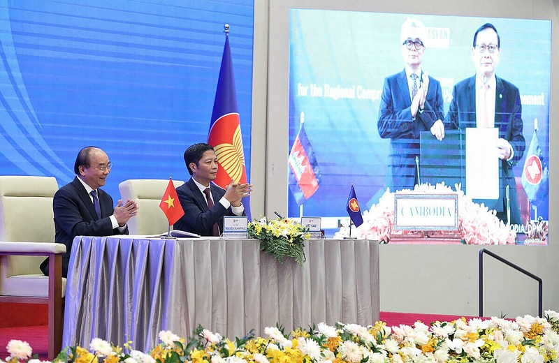 RCEP được ký kết trực tuyến hôm 15/11. Ảnh: Giang Huy. RCEP được ký kết trực tuyến hôm 15/11. Ảnh: Giang Huy.
