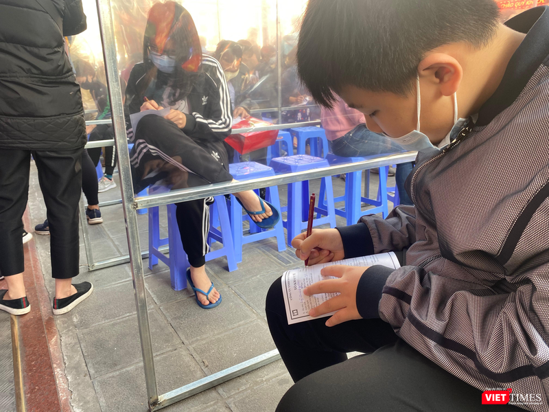 Cần phải thực hiện công tác khai báo y tế thì mới có thể mua vàng tại Bảo Tín Minh Châu