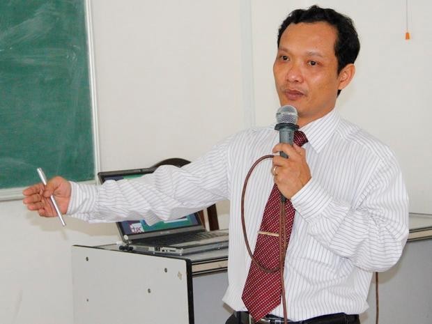 Ông Nguyễn Viết Toàn - Giám đốc Công ty TNHH Kỹ thuật tự động ETEC (Nguồn: Internet) Ông Nguyễn Viết Toàn - Giám đốc Công ty TNHH Kỹ thuật tự động ETEC (Nguồn: Internet)