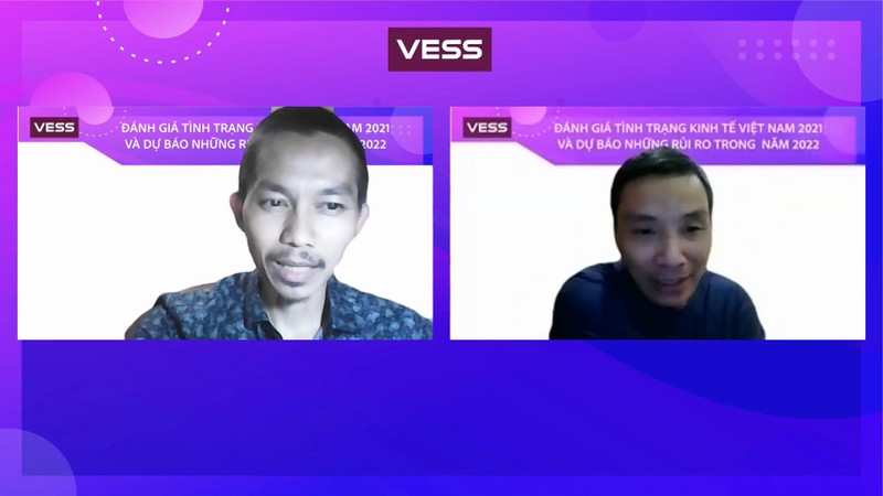 PGS. TS Phạm Thế Anh (phải) phát biểu tại toạ đàm “Đánh giá tình trạng kinh tế Việt Nam 2021 và dự báo những rủi ro trong năm 2022” PGS. TS Phạm Thế Anh (phải) phát biểu tại toạ đàm “Đánh giá tình trạng kinh tế Việt Nam 2021 và dự báo những rủi ro trong năm 2022”