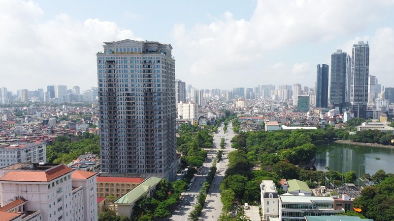 Dự án D’Palais de Louis của Tân Hoàng Minh tọa lạc trên đường Nguyễn Văn Huyên, Cầu Giấy, Hà Nội