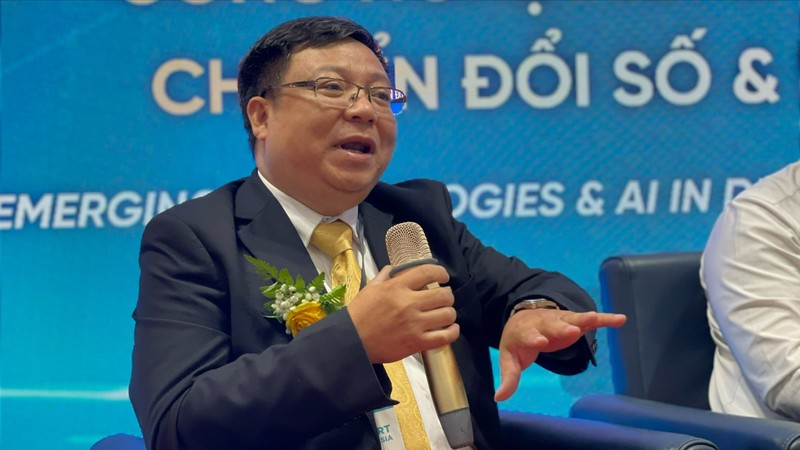 Ông Đoàn Văn Khải, Viện tiêu chuẩn Vương Quốc Anh (BSI) Việt Nam chia sẻ tại diễn đàn. Ảnh: Hà An. Quy chuan du lieu quoc gia 2.jpg