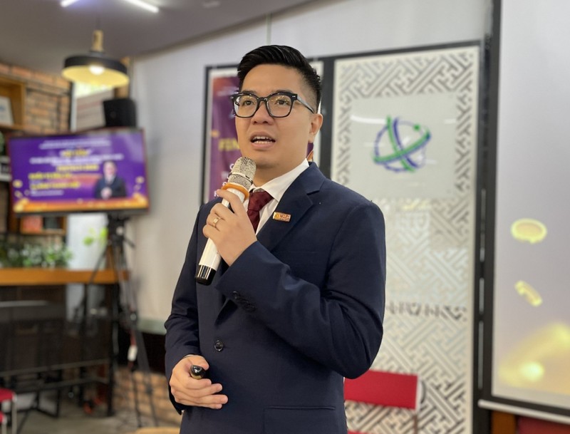 Ông Đàm Thanh Hiệp, Giám đốc điều hành New World Fintech tại hội thảo. Ảnh: Hà An. Trung tam tai chinh.jpg