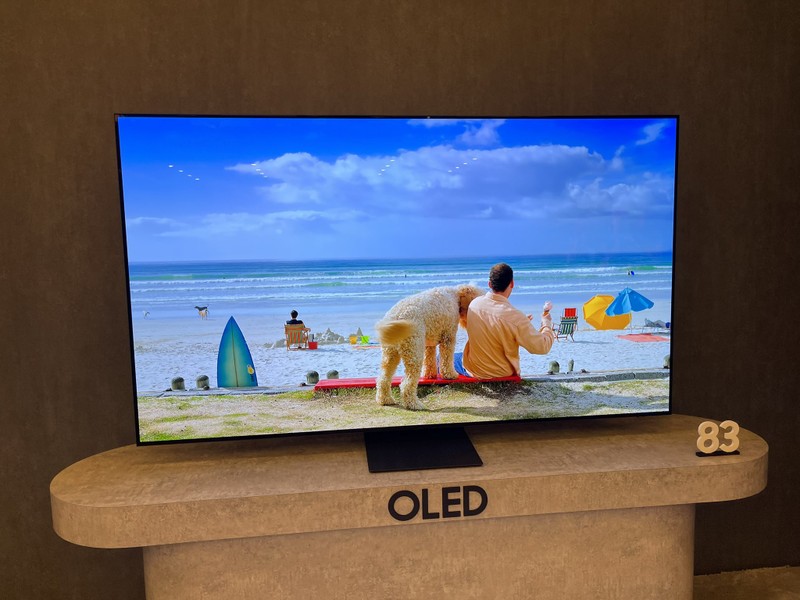 Màn hình OLED 83 inch samsung