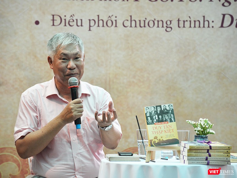 PGS.TS sử học Nguyễn Tiến Lực. PGS.TS sử học Nguyễn Tiến Lực.