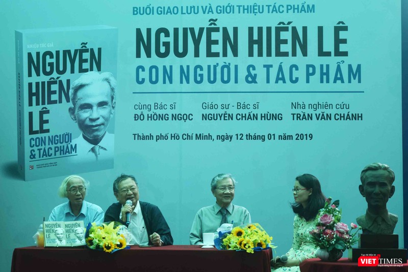 "Kim chỉ nam của học sinh" của học giả Nguyễn Hiến Lê là cuốn sách đổi đời đối với tôi" - Bác sĩ Đỗ Hồng Ngọc chia sẻ "Kim chỉ nam của học sinh" của học giả Nguyễn Hiến Lê là cuốn sách đổi đời đối với tôi" - Bác sĩ Đỗ Hồng Ngọc chia sẻ