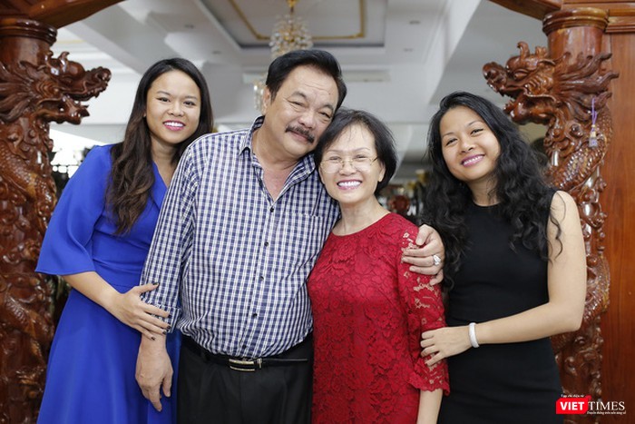 Một góc giản dị trong ngôi nhà đồng thời là trụ sở chính của tập đoàn Tân Hiệp Phát Một góc giản dị trong ngôi nhà đồng thời là trụ sở chính của tập đoàn Tân Hiệp Phát