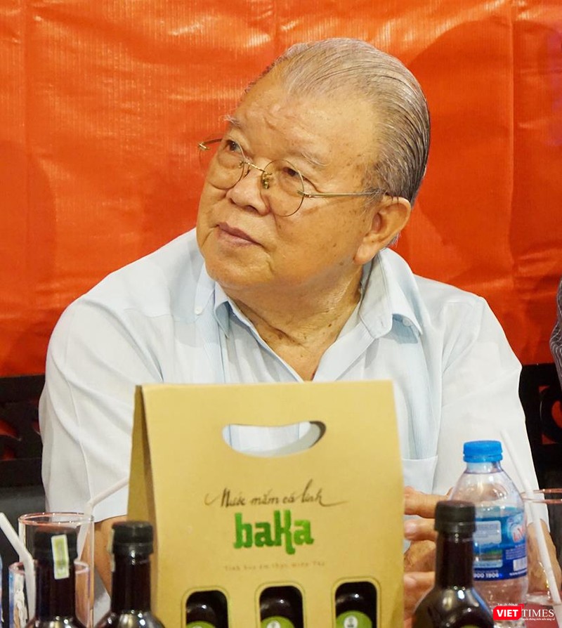 "Quy định, tiêu chuẩn tào lao, nên bỏ” ảnh 1 GS.TS - Anh hùng lao động Võ Tòng Xuân tại cuộc tọa đàm chiều 17/3