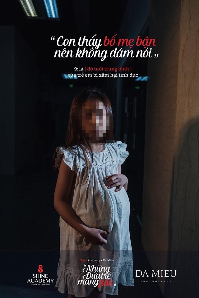 Có nhiều cách để thể hiện nội dung về nạn ấu dâm hơn là công bố rõ mặt các người mẫu, đặc biệt là dưới mỗi ảnh đều dày đặc thông tin quảng bá ekip Có nhiều cách để thể hiện nội dung về nạn ấu dâm hơn là công bố rõ mặt các người mẫu, đặc biệt là dưới mỗi ảnh đều dày đặc thông tin quảng bá ekip