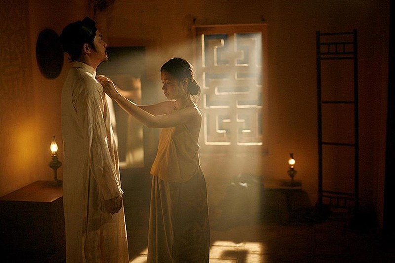 Trong phim, Lê Vũ Long cũng có khá nhiều cảnh nóng với cả 3 nhân vật nữ. Trong phim, Lê Vũ Long cũng có khá nhiều cảnh nóng với cả 3 nhân vật nữ.