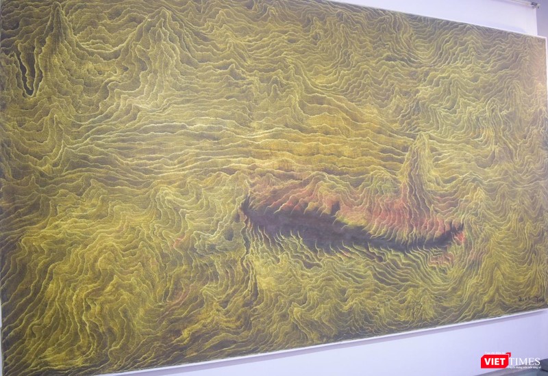 Bức "Trừu tượng 26" (khổ: 350x200), họa sĩ Đỗ Chung sáng tác năm 2018