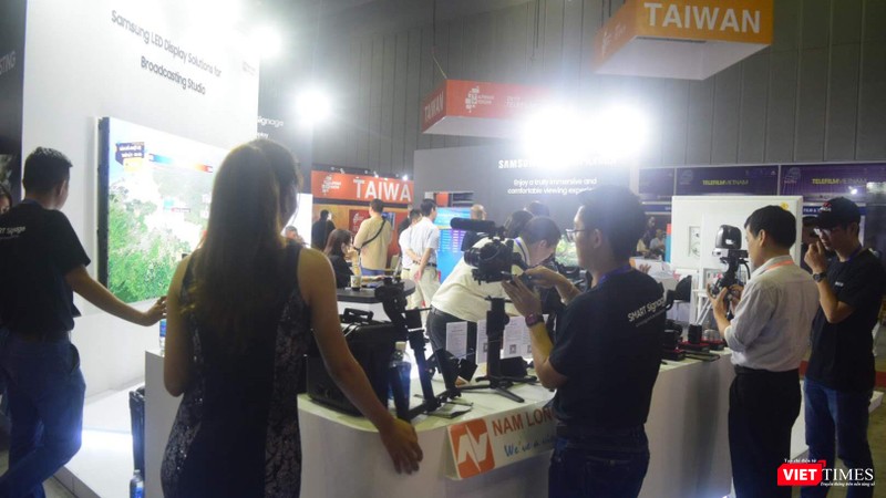 Nhiều công ty đến từ Nhật, Hàn Quốc, Đài Loan... tham dự triển lãm Nhiều công ty đến từ Nhật, Hàn Quốc, Đài Loan... tham dự triển lãm