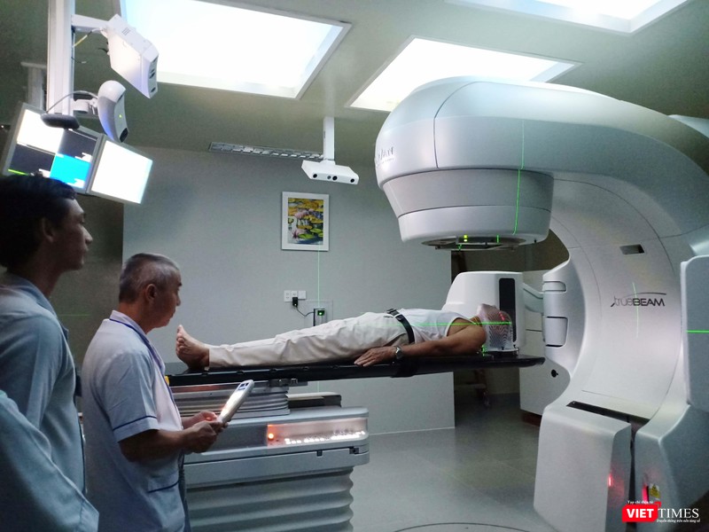 Thế hệ máy xạ trị hiện đại trong điều trị ung thư tại BV Ung bướu Thế hệ máy xạ trị hiện đại trong điều trị ung thư tại BV Ung bướu