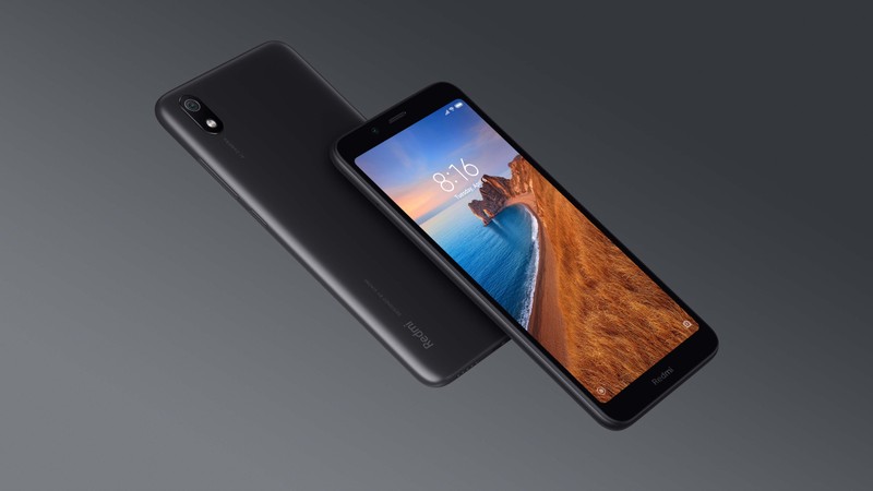 Redmi 7A có mặt trên thị trường Việt Nam với 4 màu Xanh nhám, Đen nhám, Xanh ngọc và Đỏ ngọc
