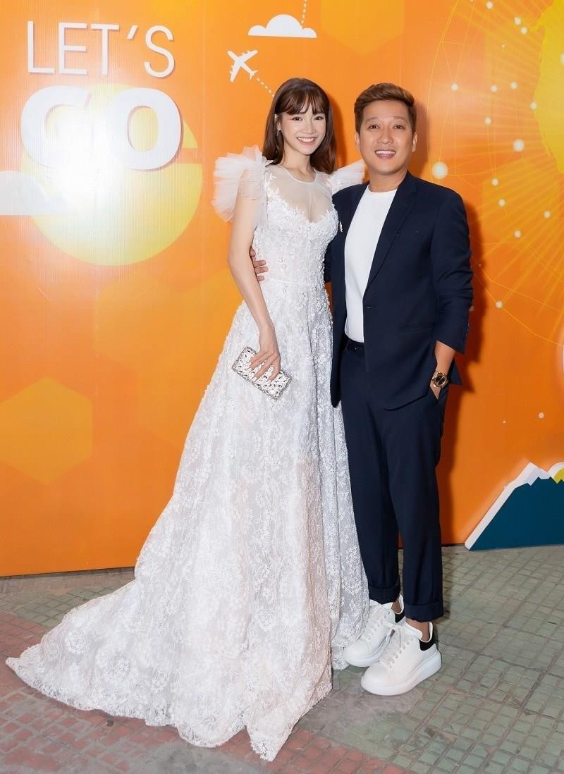 Nhã Phương nhanh chóng lấy lại vóc dáng sau khi sinh con Nhã Phương nhanh chóng lấy lại vóc dáng sau khi sinh con