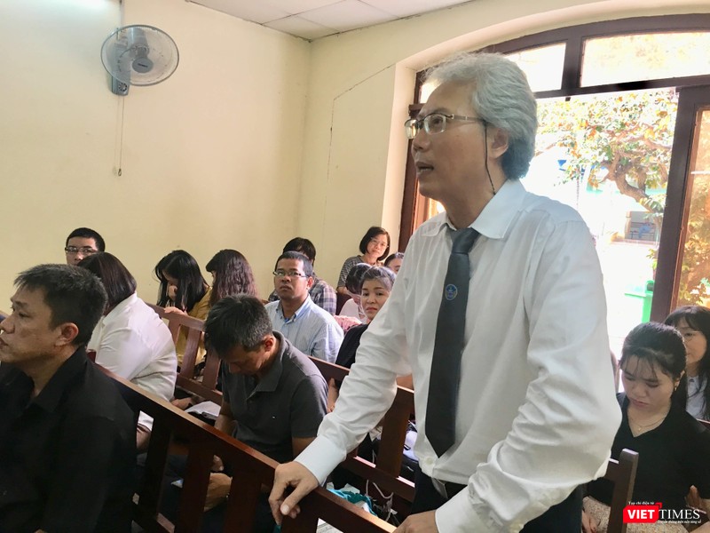 Luật sư Phạm Vũ Khánh Toàn: “Công ty Phan Thị làm biến thể các hình tượng này và không hề hỏi ý kiến, không được sự đồng ý của họa sĩ Lê Linh là vi phạm quyền nhân thân" Luật sư