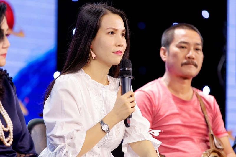 Trúc Thy trăn trở với vấn đề về giáo dục