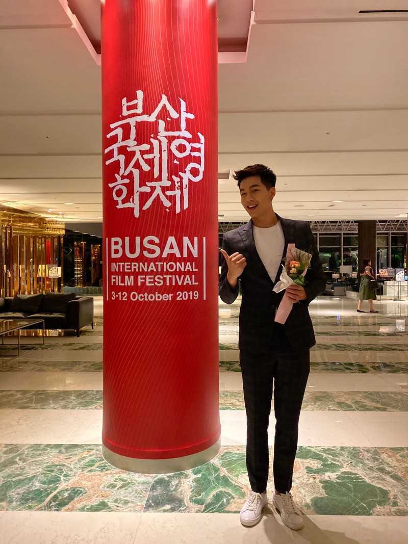 Anh chàng điển trai được giao nhiều vai chính Anh chàng điển trai được giao nhiều vai chính