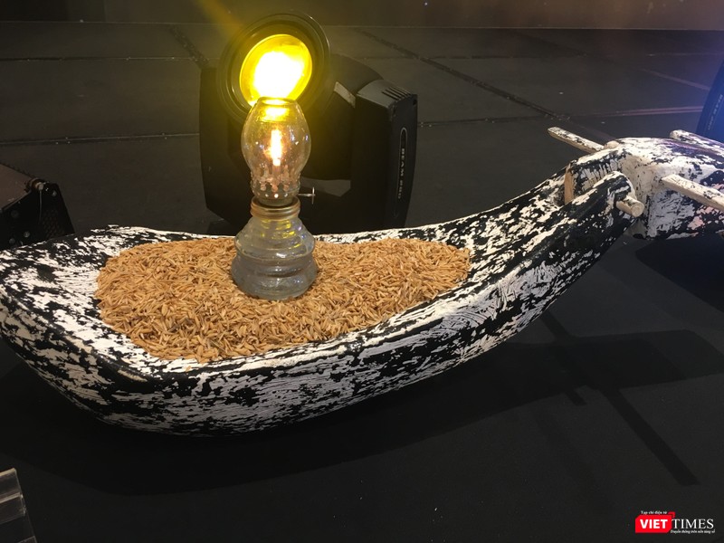 Tác phẩm "Trâu nhà lũ" của Lê Đình Nguyên có giá khởi điểm 3.000 USD Tác phẩm "Trâu nhà lũ" của Lê Đình Nguyên có giá khởi điểm 3.000 USD