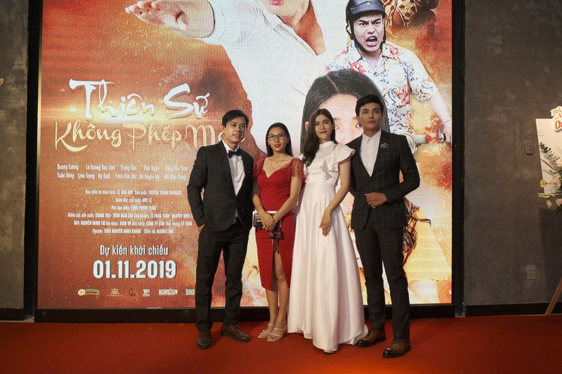 Ekip làm phim Thiên sứ không phép màu