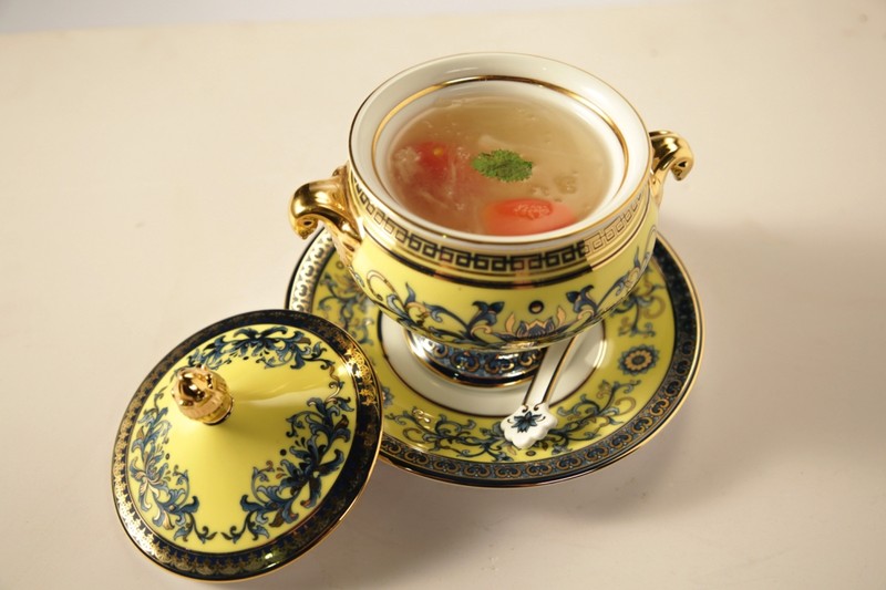 Súp yến hoa sen của Chef Dương Huy Khải Súp yến hoa sen của Chef Dương Huy Khải