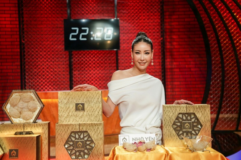 Hoa hậu Hà Kiều Anh hiểu về yến nên đã nhận lời làm giám khảo Top Chef Hoa hậu Hà Kiều Anh