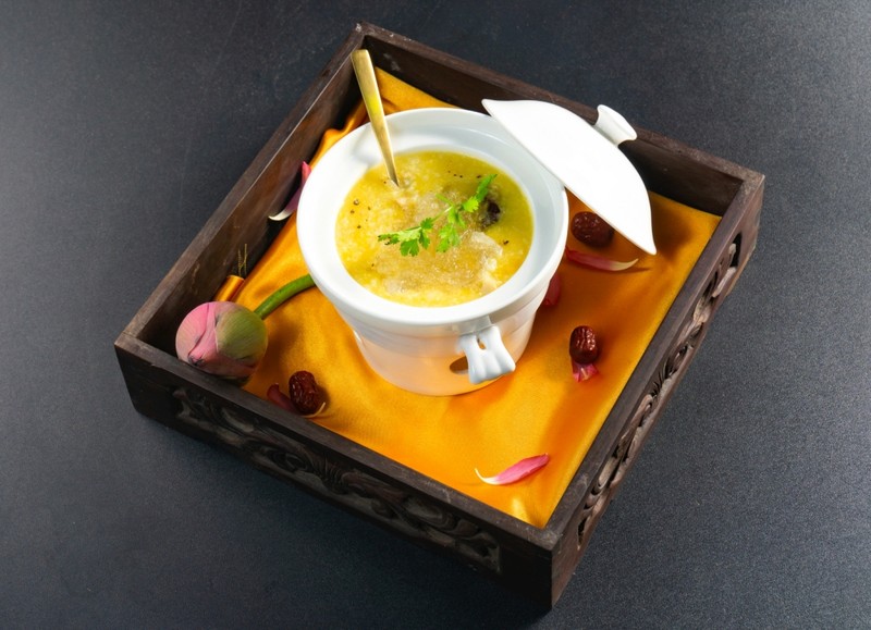 Chef Văn Hưng chế biến Cháo yến bào ngư Chef Văn Hưng chế biến Cháo yến bào ngư