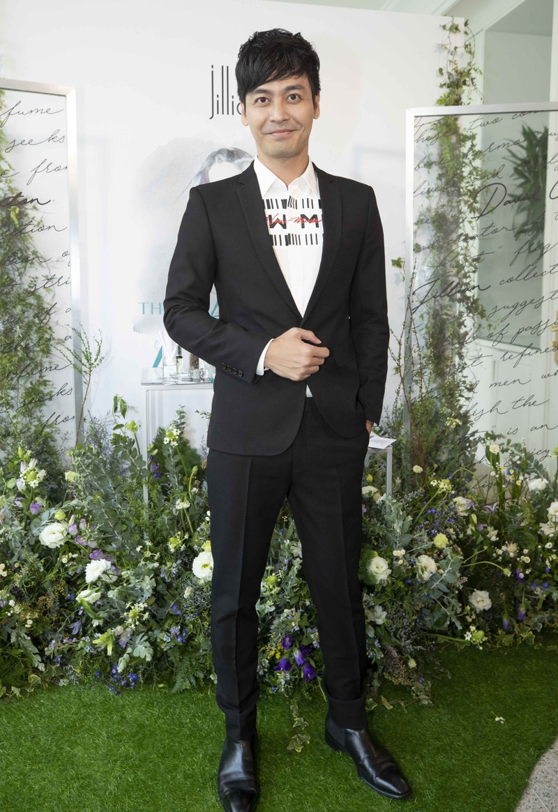 Phan Anh yêu thích mùi hương lịch lãm