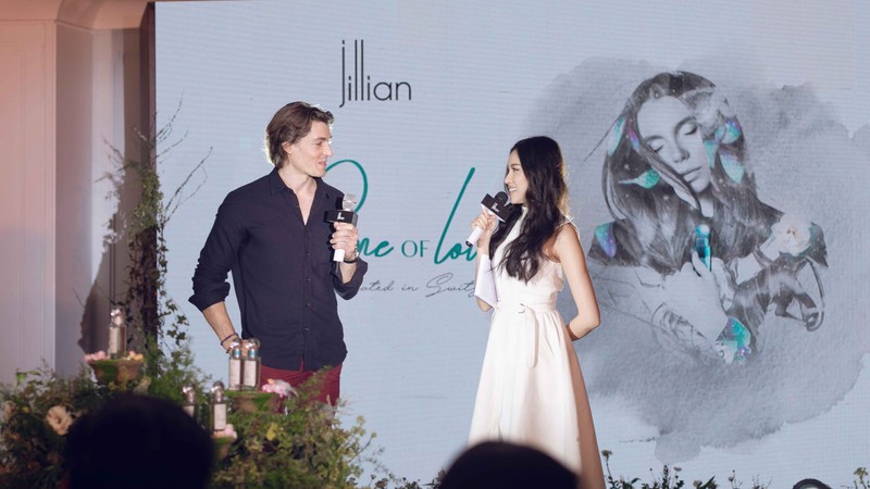 David Chieze - một perfumer tài năng được mệnh danh là "hoàng tử mùi hương" đến từ nước Pháp