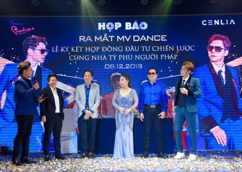 Nhà đầu tư quyết định sẽ đổ tiền hàng chục tỷ đồng cho Chu Bin trong những sản phẩm mới Nhà đầu tư quyết định sẽ đổ tiền hàng chục tỷ đồng cho Chu Bin trong những sản phẩm mới