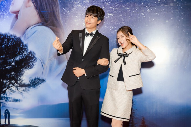 Hai diễn viên chính Quốc Anh cùng Hoàng Yến Chibi 