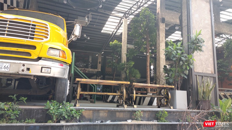 Nhà hàng bia trên phố Nguyễn Trãi quận 1 đang phải đóng cửa chưa thể mở lại Nhà hàng bia trên phố Nguyễn Trãi quận 1 đang phải đóng cửa chưa thể mở lại