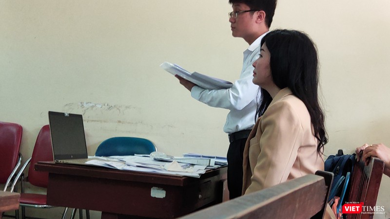 Bị đơn đưa yêu cầu Bộ Y tế thành lập Hội đồng chuyên môn chứ không chấp nhận hội đồng do Bệnh viện FV lập ra (Ảnh: Hòa Bình) Bị đơn đưa yêu cầu Bộ Y tế thành lập Hội đồng chuyên môn chứ không chấp nhận hội đồng do Bệnh viện FV lập ra (Ảnh: Hòa Bình)